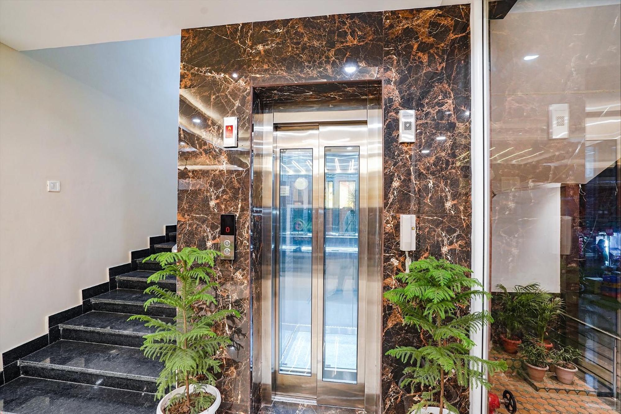 Fabhotel Nandini Grand Kakarmatha Εξωτερικό φωτογραφία